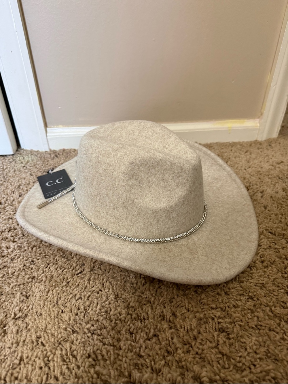 NWT CC Rope Rhinestone Felt Cowboy Hat in Heather Oatmeal